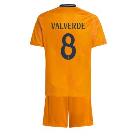 Real Madrid Federico Valverde #8 Borte skjorte til barn 2024-25 Kortermet (+ korte bukser)